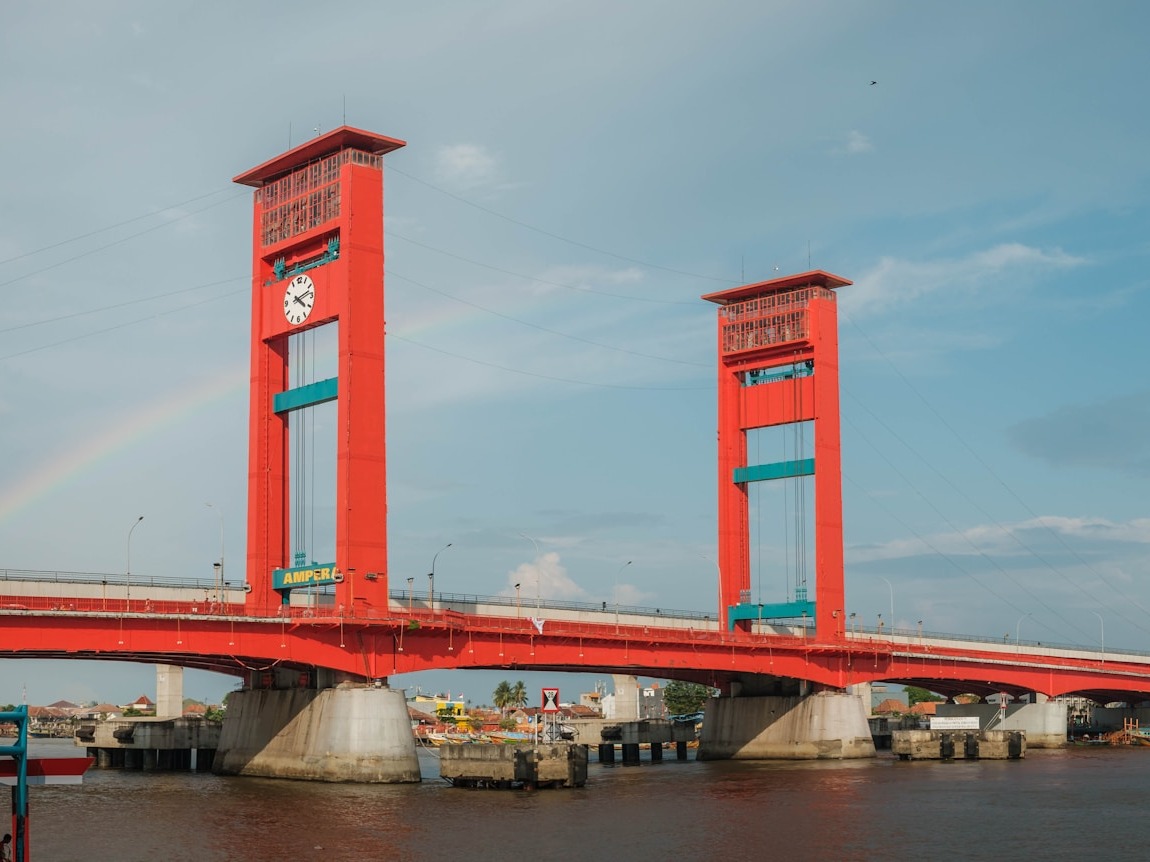 Pesona Palembang: Sejarah & Sungai Musi